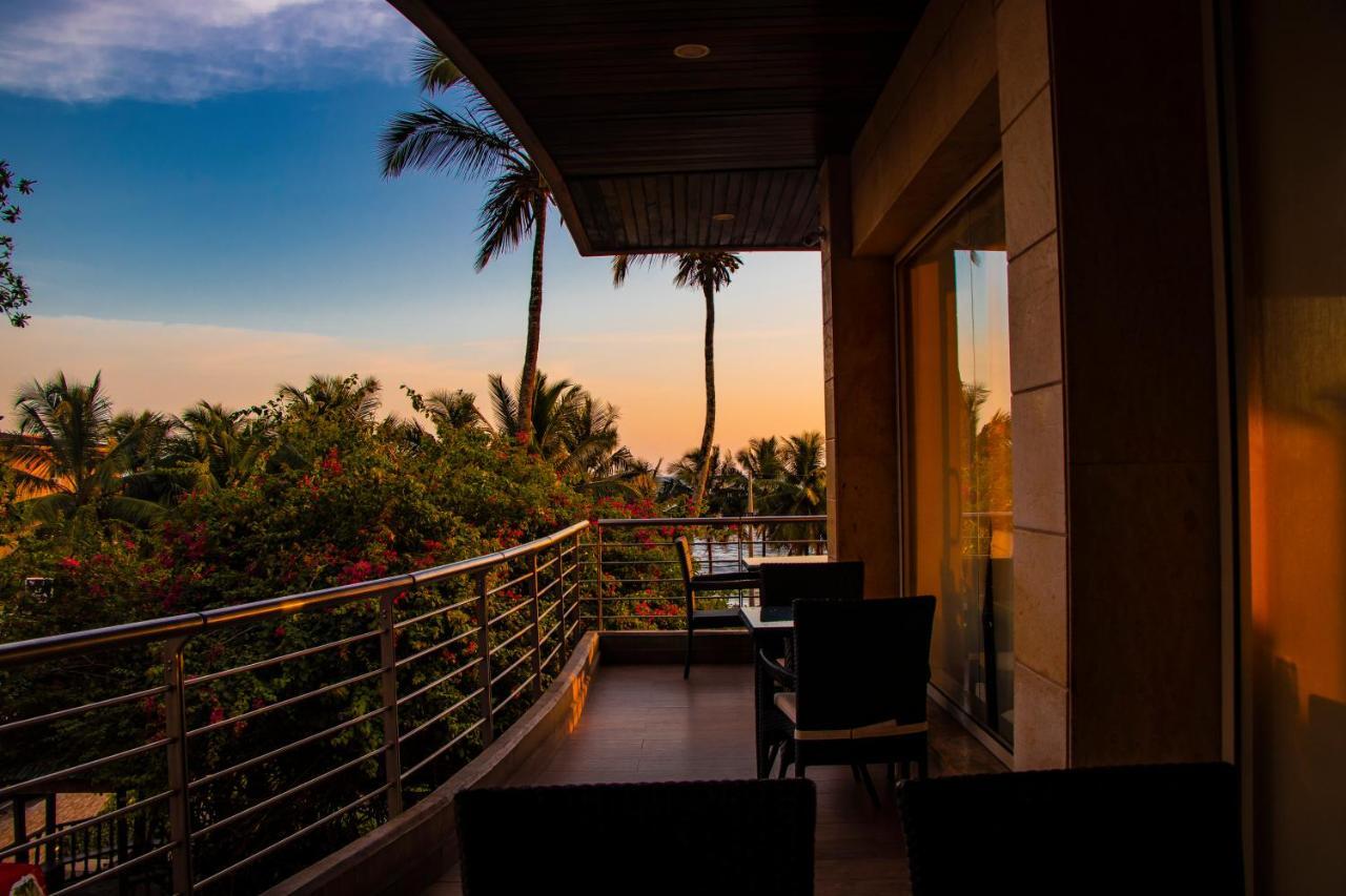 Mamba Point Hotel Monrovia Buitenkant foto