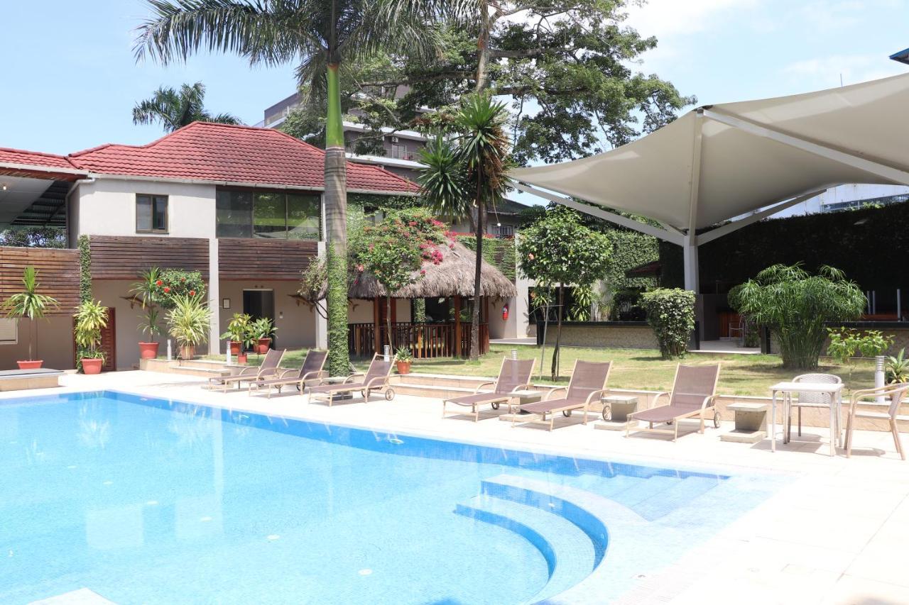 Mamba Point Hotel Monrovia Buitenkant foto
